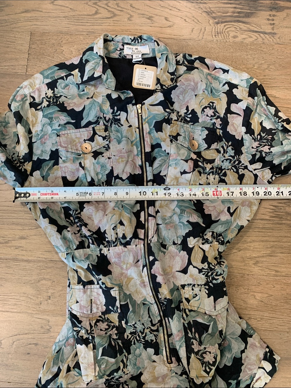 NWT We Are Kindred Floral Zip-Front Romper Size 4 - Picture 5 of 8